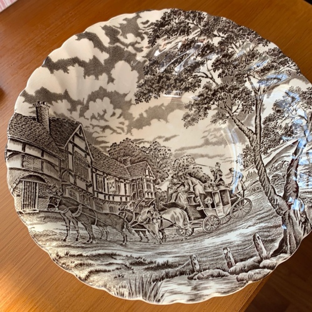 Vintage Myott Royal Mail Serving Bowl